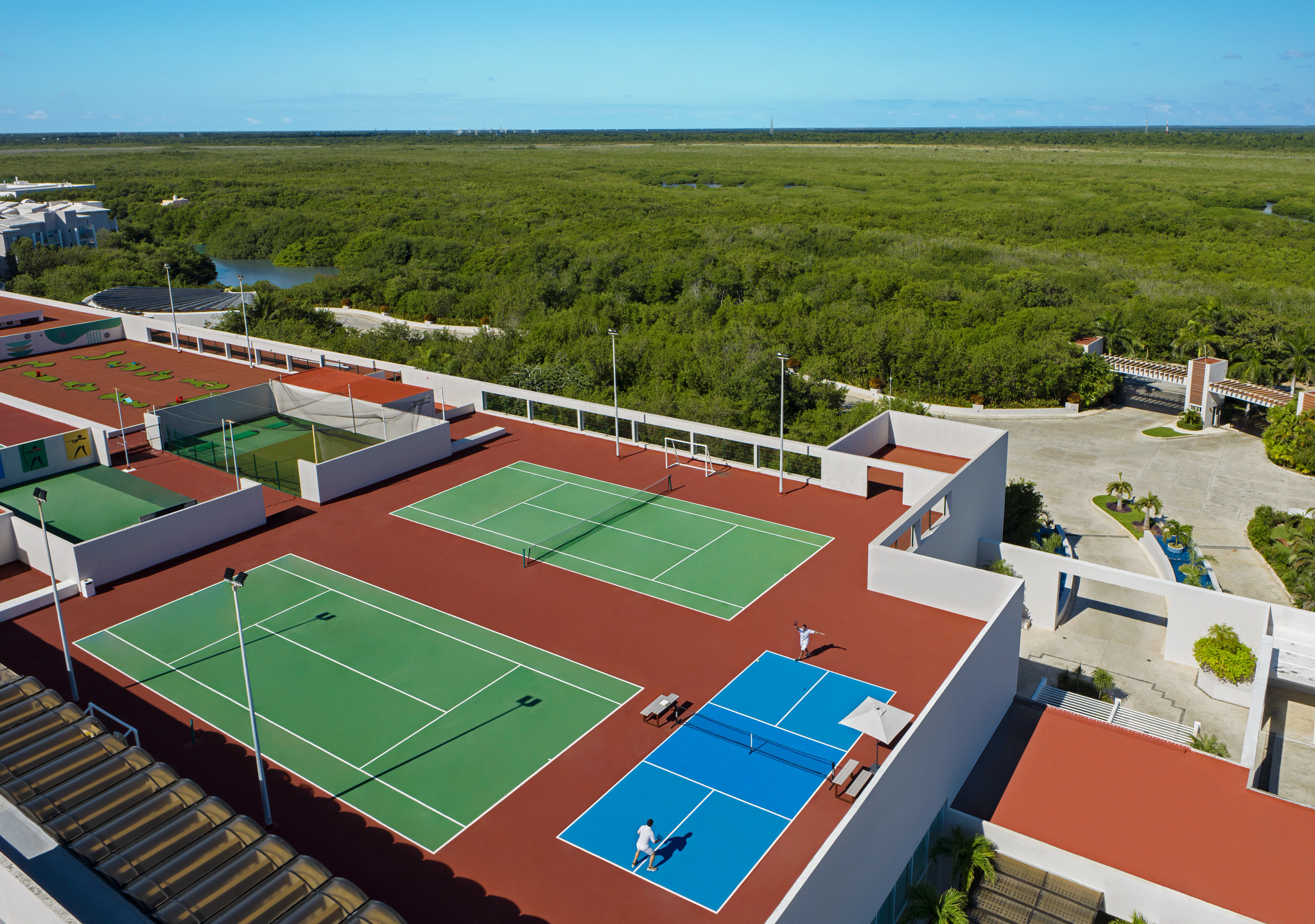 Dreams_Jade_Riviera_Resort_&_Spa_Sports_Center