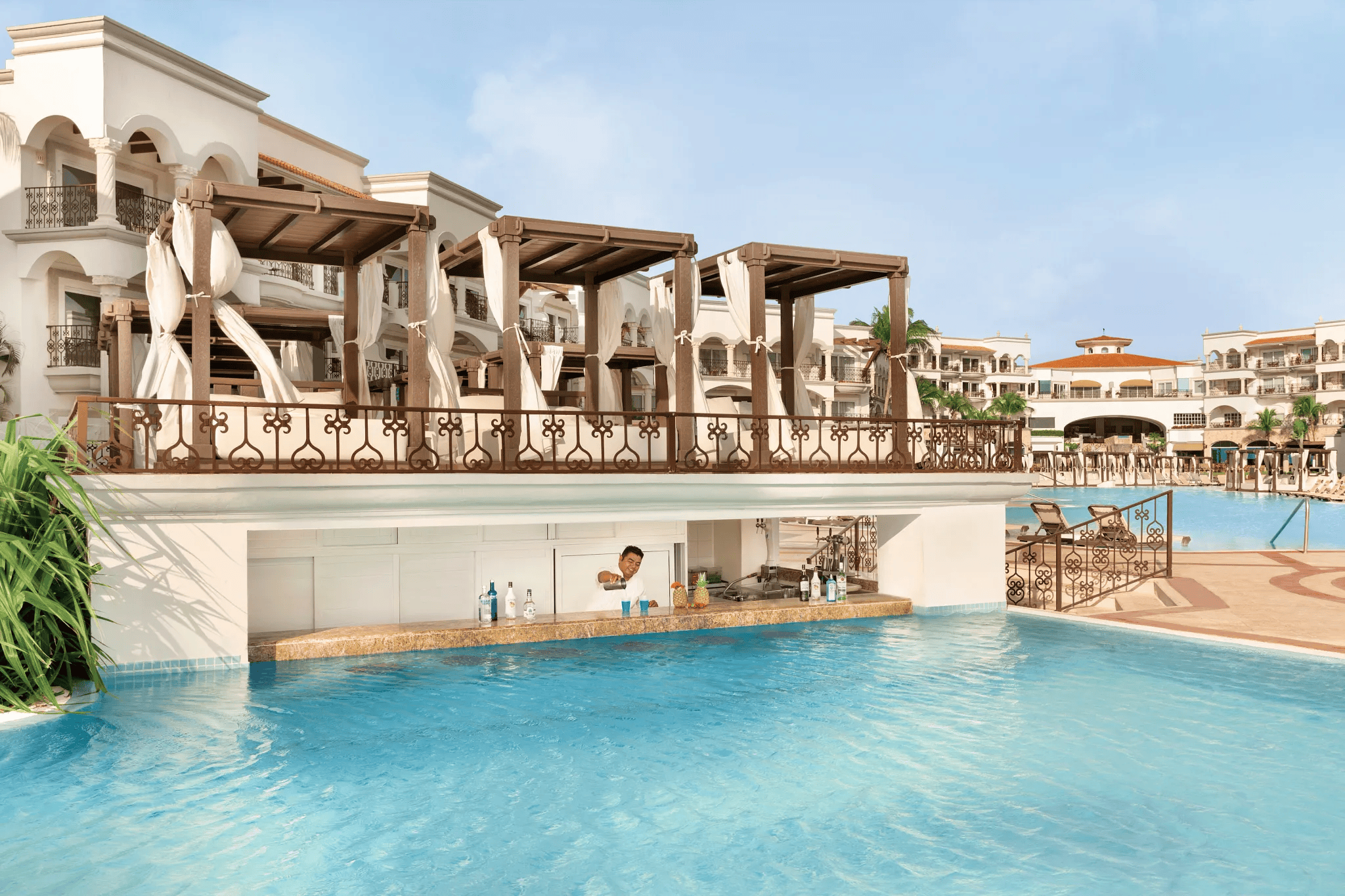 Hyatt_Vivid_Playa_Del_Carmen_Pool