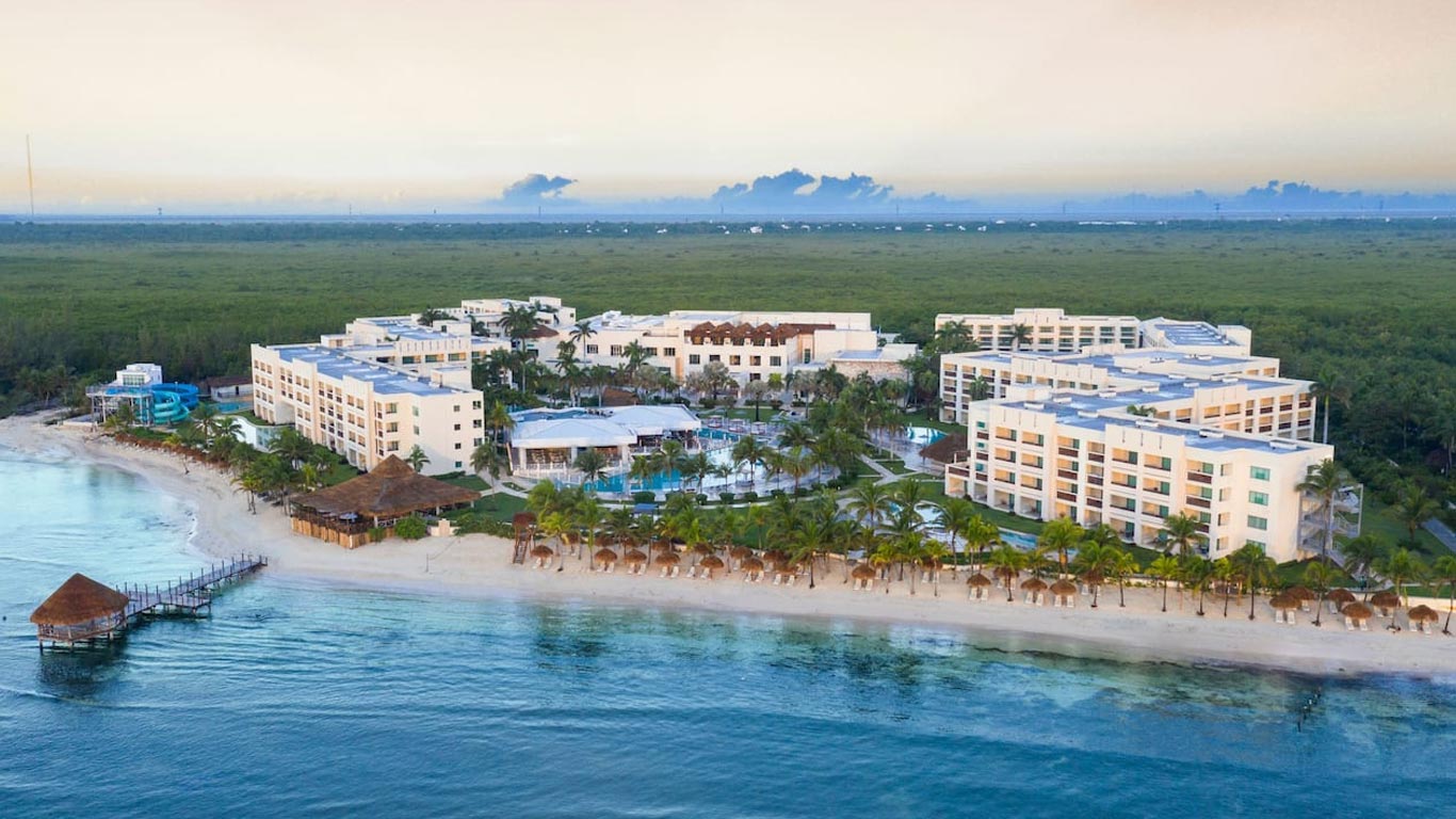 Hyatt_Ziva_Riviera_Cancun_Aerial_View