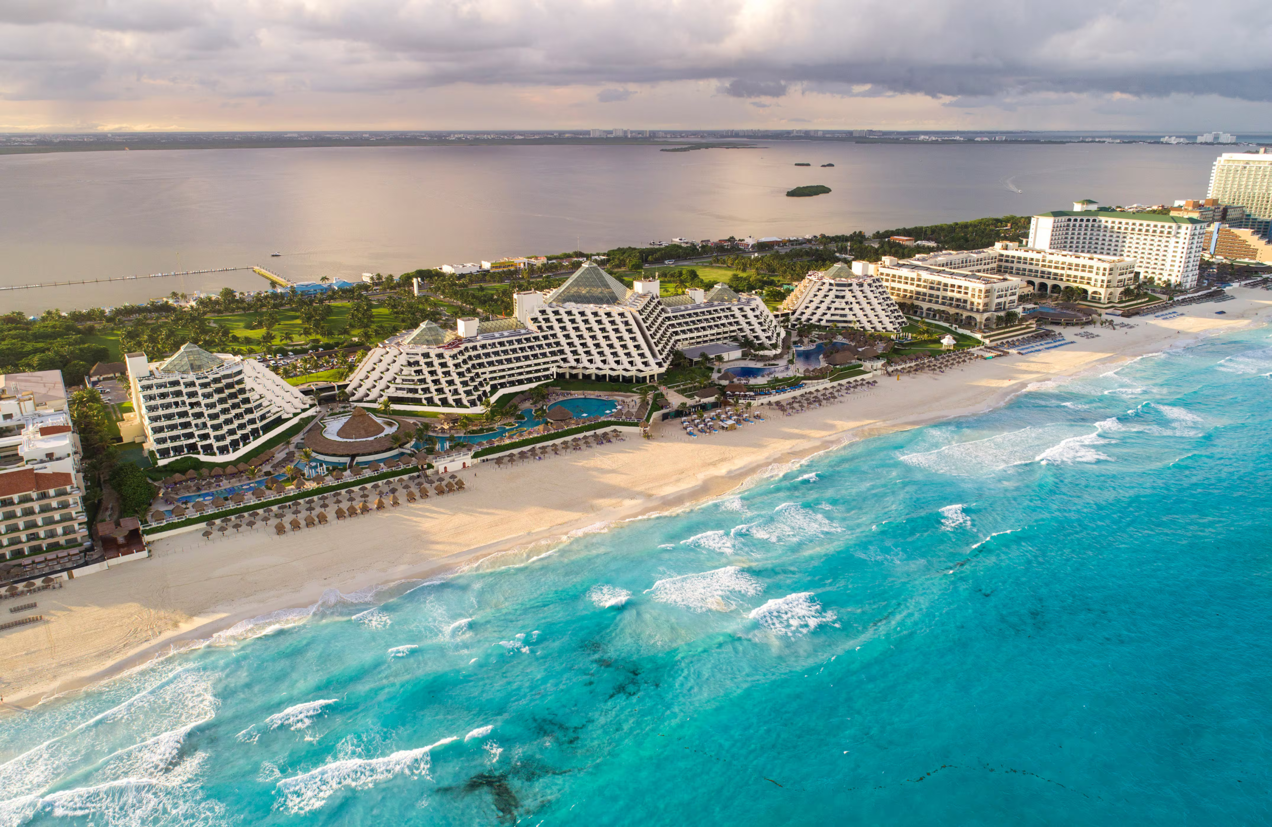 Paradisus_Aerial_View