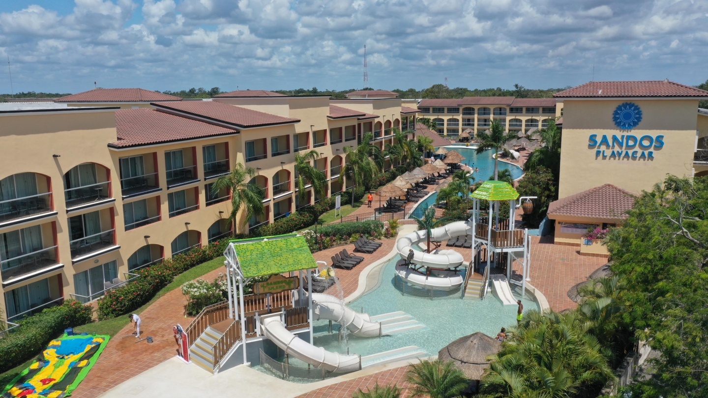 Sandos_Playacar_Beach_Resort_Playa_Del_Carmen_Kids_Pool