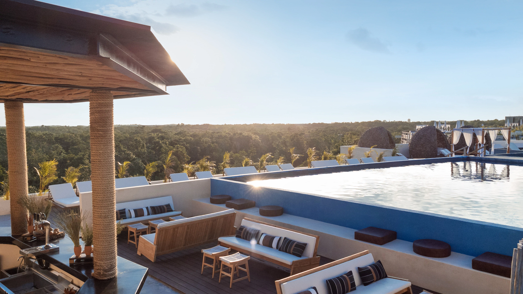 Secrets_Tulum_Resort_&_Beach_Club_Rooftop_Bar
